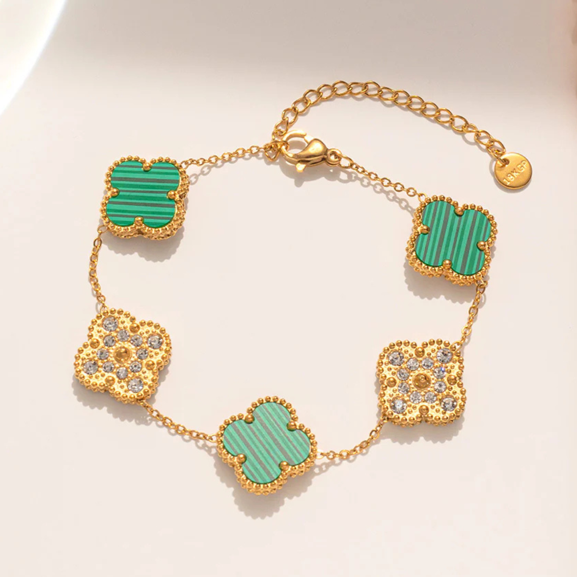 SERAYA – Zweifarbiges Cloverleaf-Armband, 18K vergoldet